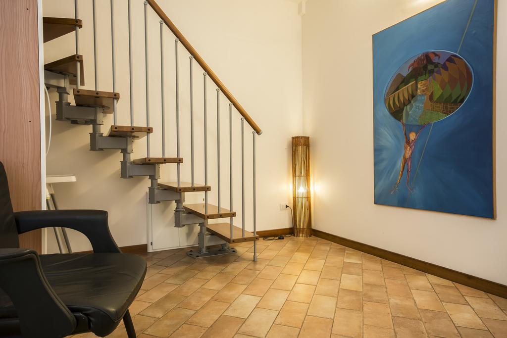 Gh Paradiso - Apartments Siena Buitenkant foto